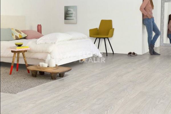 Ламинат Quick Step Impressive ДУБ ФАНТАЗИЙНЫЙ СВЕТЛО-СЕРЫЙ IM3560 фото 1 | FLOORDEALER